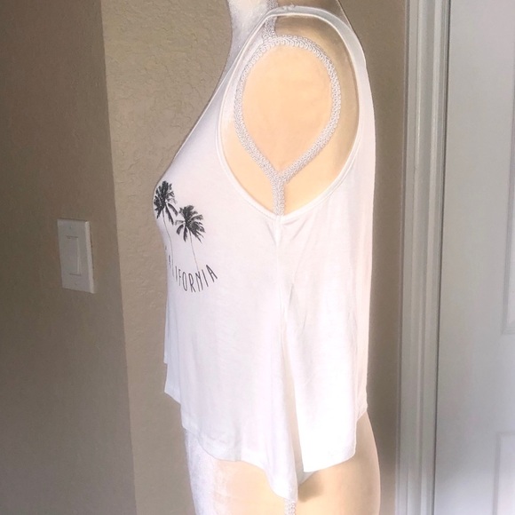 ELLA FANTASIA CALIFORNIA CROP TOP NWT PALM TREES SIZE S - Picture 4 of 13